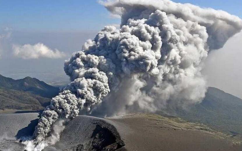 日本火山噴發(fā)最新動(dòng)態(tài)，影響及應(yīng)對(duì)策略